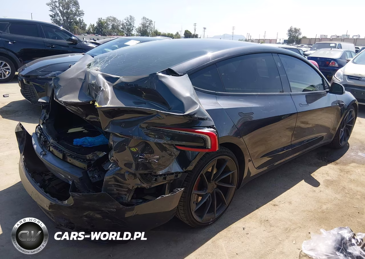 2024 Tesla Model 3 Performance All-Wheel Drive VIN:5YJ3E1ETXRF866830 - 4