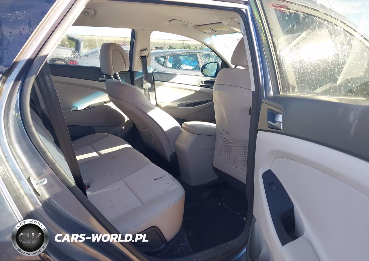 2017 Hyundai Tucson Se VIN:KM8J3CA47HU302917 - 8