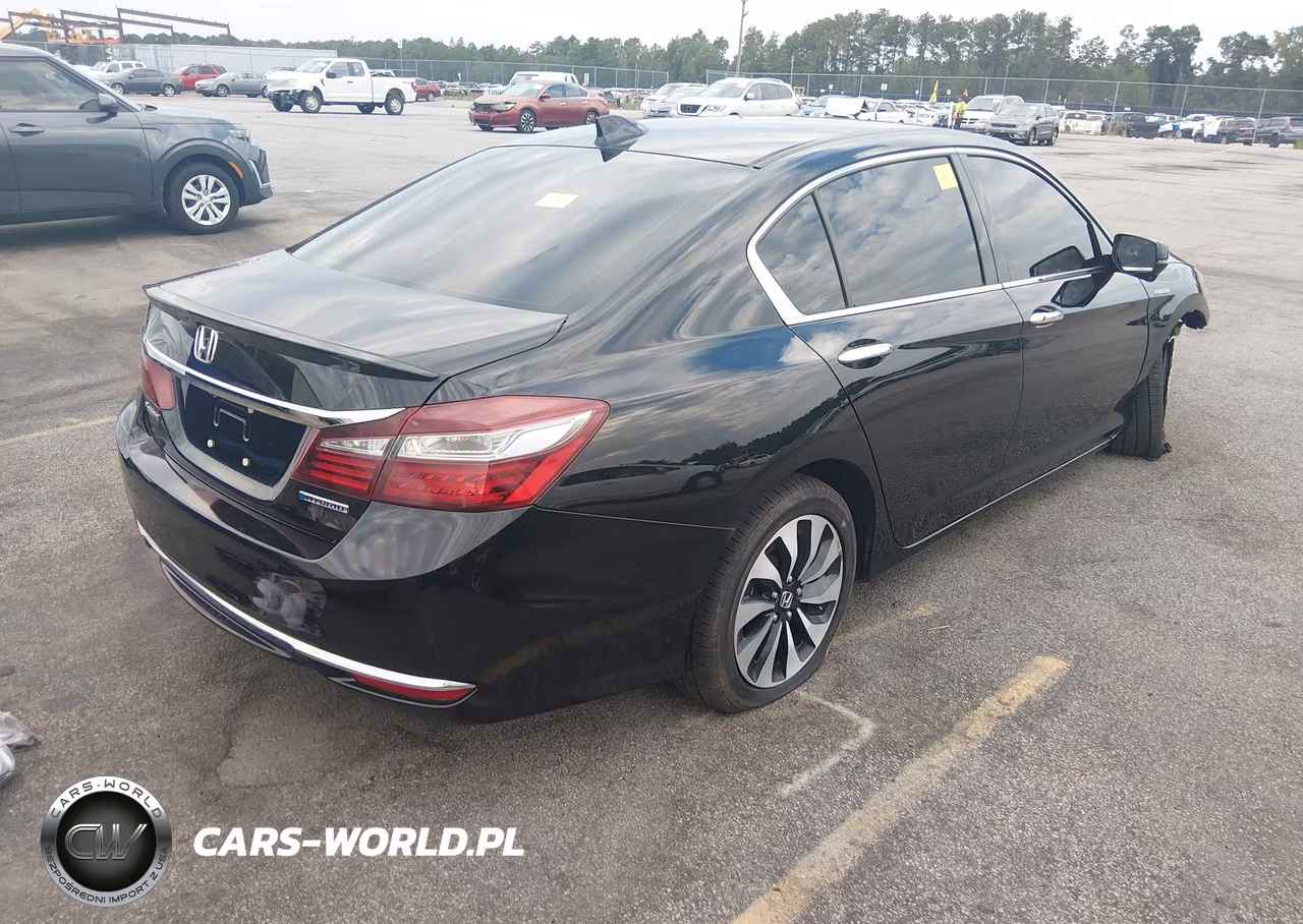 2017 Honda Accord Hybrid VIN:JHMCR6F39HC016004 - 4
