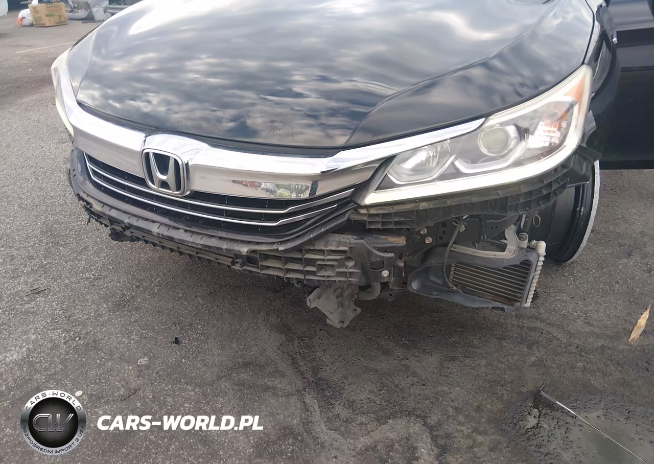 2017 Honda Accord Hybrid VIN:JHMCR6F39HC016004 - 6