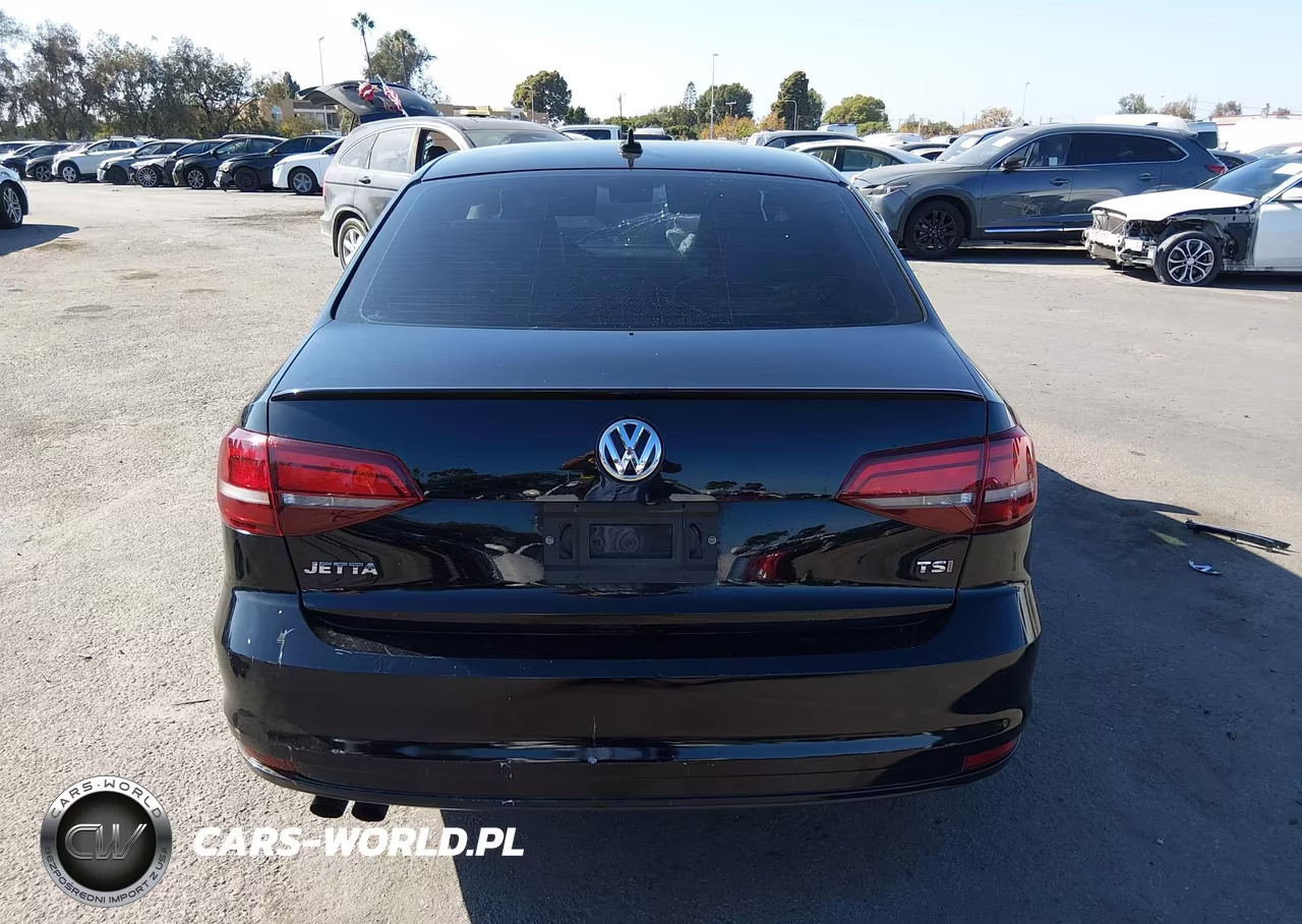2016 Volkswagen Jetta 1.8T Sport VIN:3VWD17AJ8GM248452 - 16