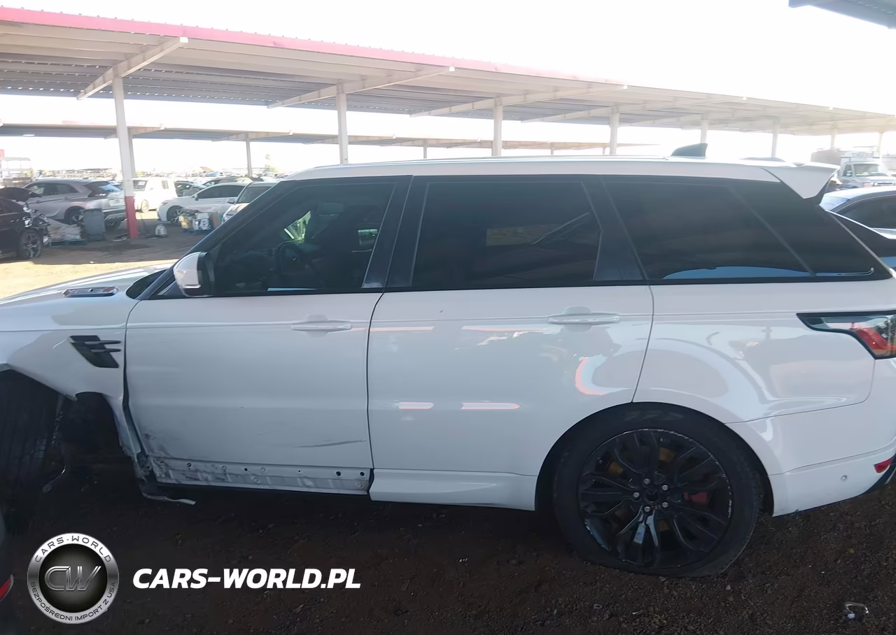 2018 Land Rover Range Rover Sport Supercharged-Supercharged Dynamic VIN:SALWR2RE8JA182948 - 14