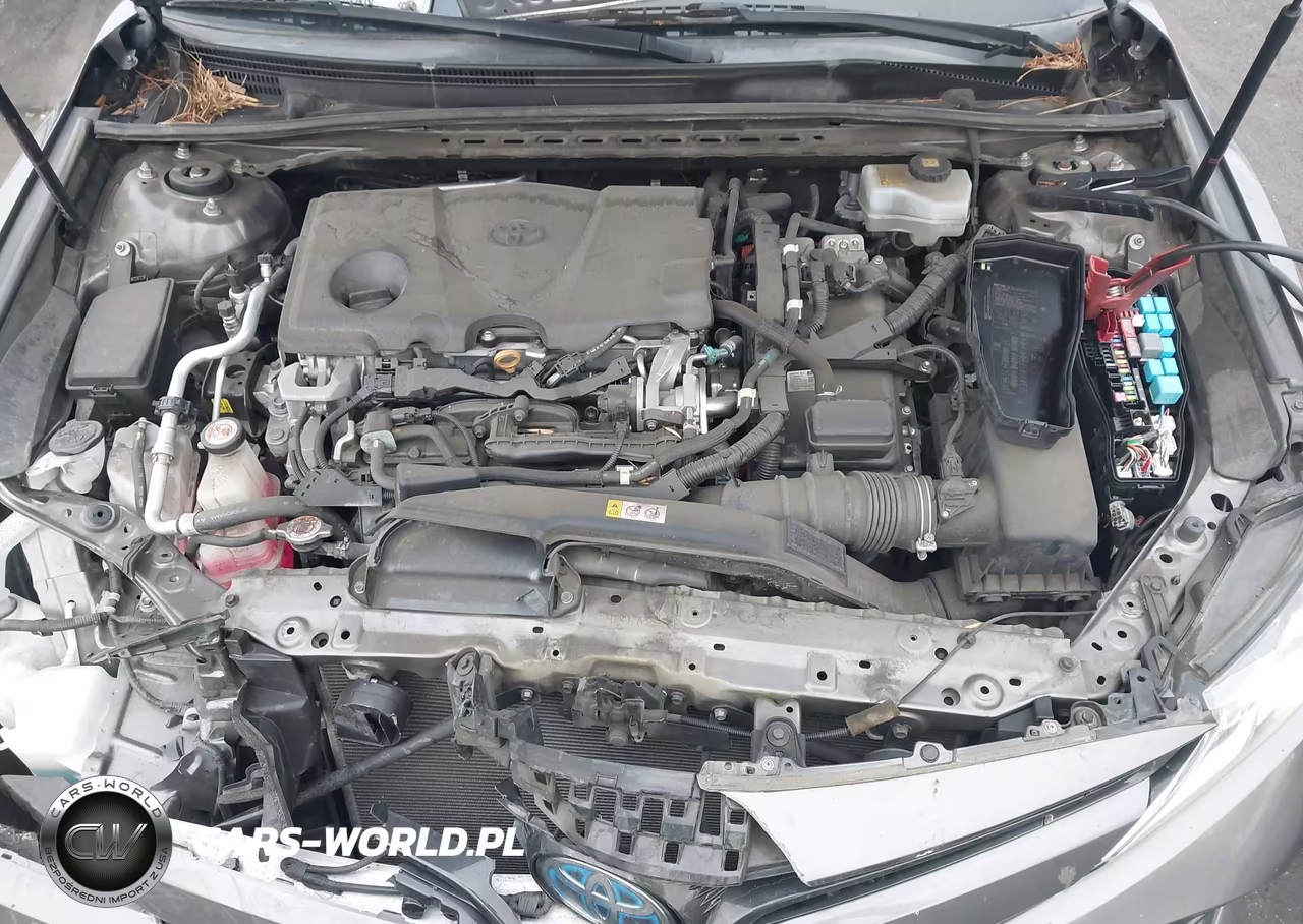 2018 Toyota Camry Hybrid Le VIN:4T1B31HK2JU507208 - 10