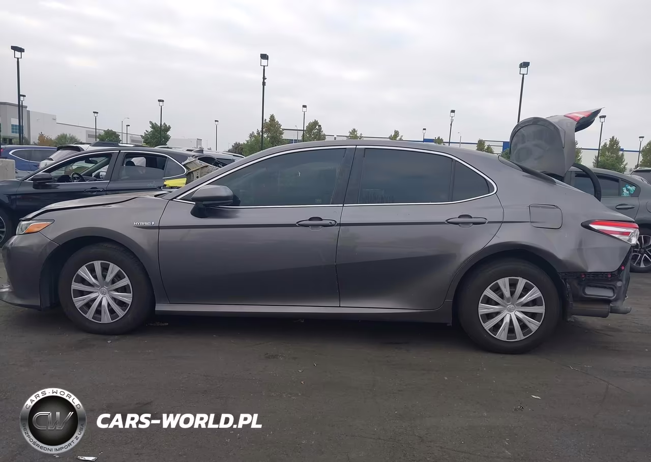 2018 Toyota Camry Hybrid Le VIN:4T1B31HK2JU507208 - 15