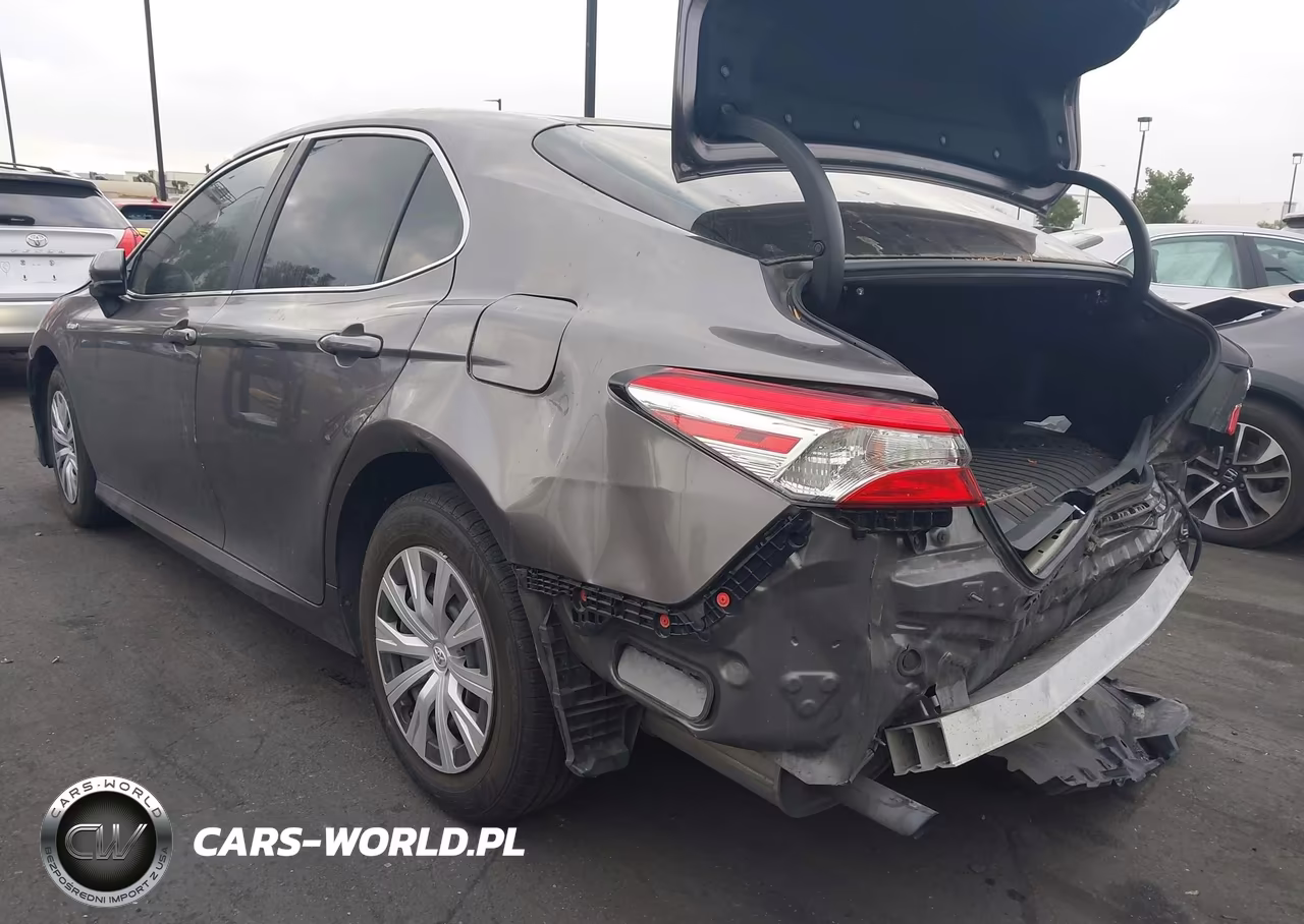 2018 Toyota Camry Hybrid Le VIN:4T1B31HK2JU507208 - 3