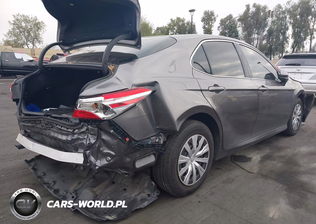 2018 Toyota Camry Hybrid Le VIN:4T1B31HK2JU507208 - 4