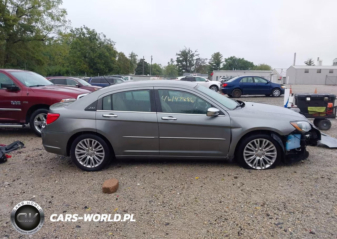 2012 Chrysler 200 Limited VIN:1C3CCBCB9CN255433 - 14