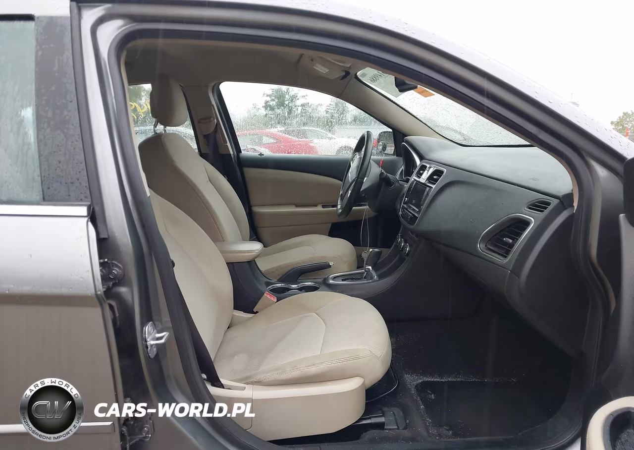 2012 Chrysler 200 Limited VIN:1C3CCBCB9CN255433 - 5