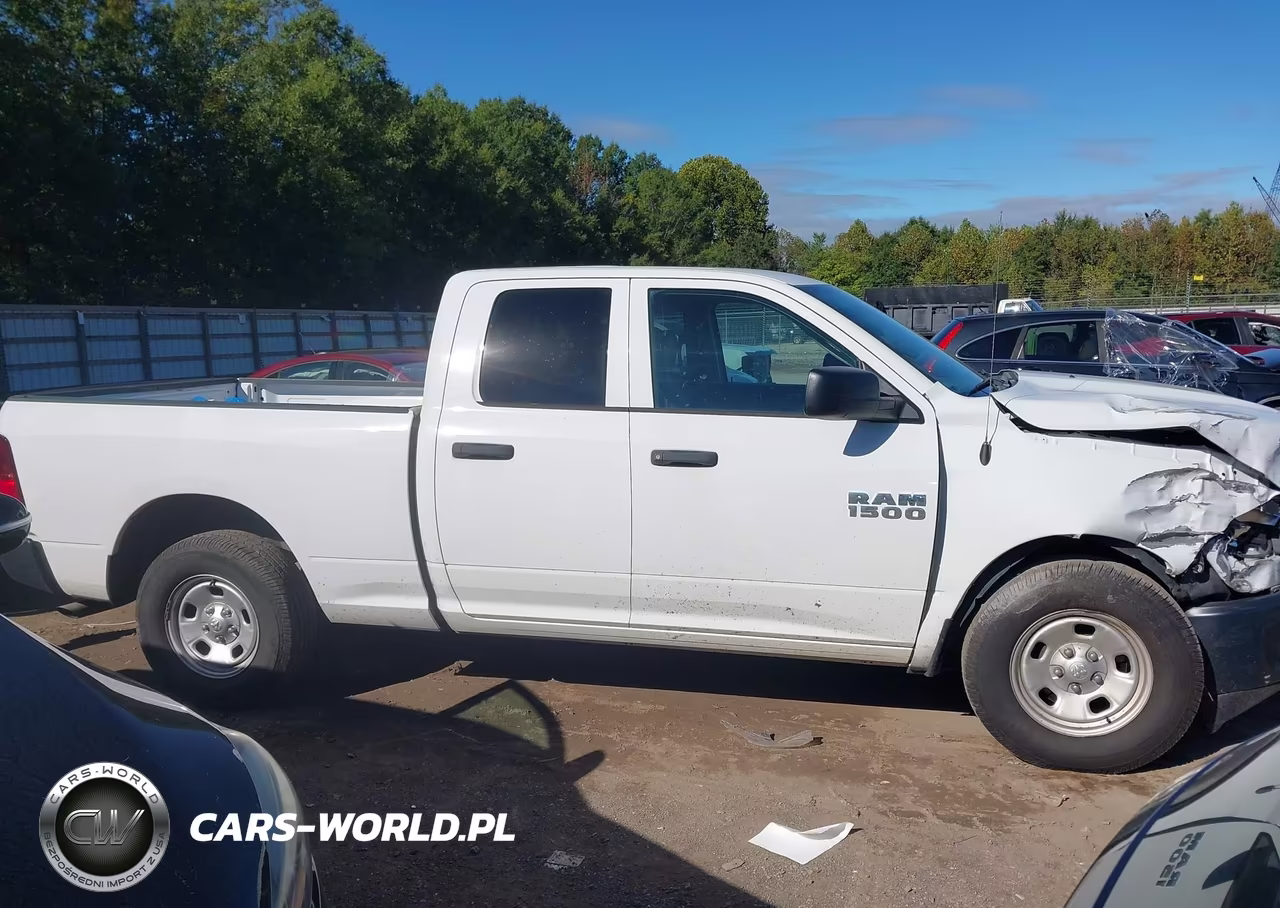 2018 Ram 1500 Tradesman 4X2 6'4 Box VIN:1C6RR6FGXJS299014 - 13