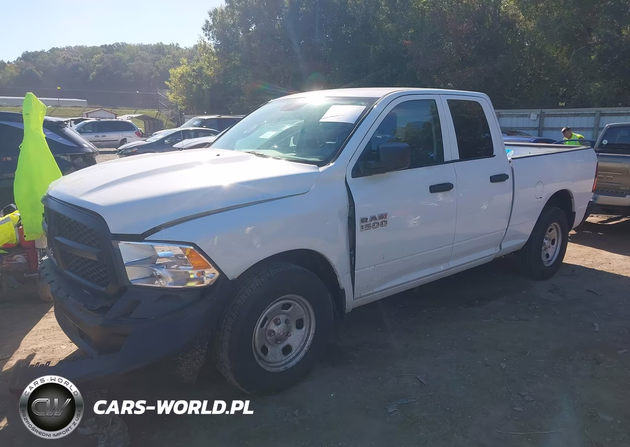 2018 Ram 1500 Tradesman 4X2 6'4 Box VIN:1C6RR6FGXJS299014 - 2