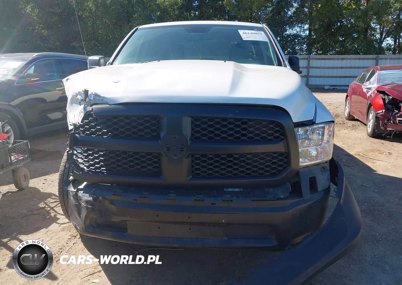 2018 Ram 1500 Tradesman 4X2 6'4 Box VIN:1C6RR6FGXJS299014 - 6