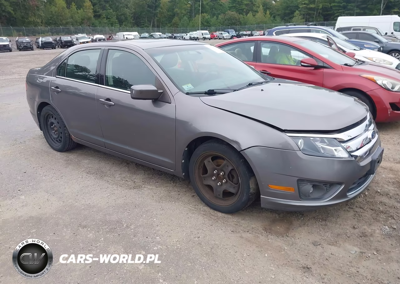 2011 Ford Fusion Se VIN:3FAHP0HA7BR136632 - 1