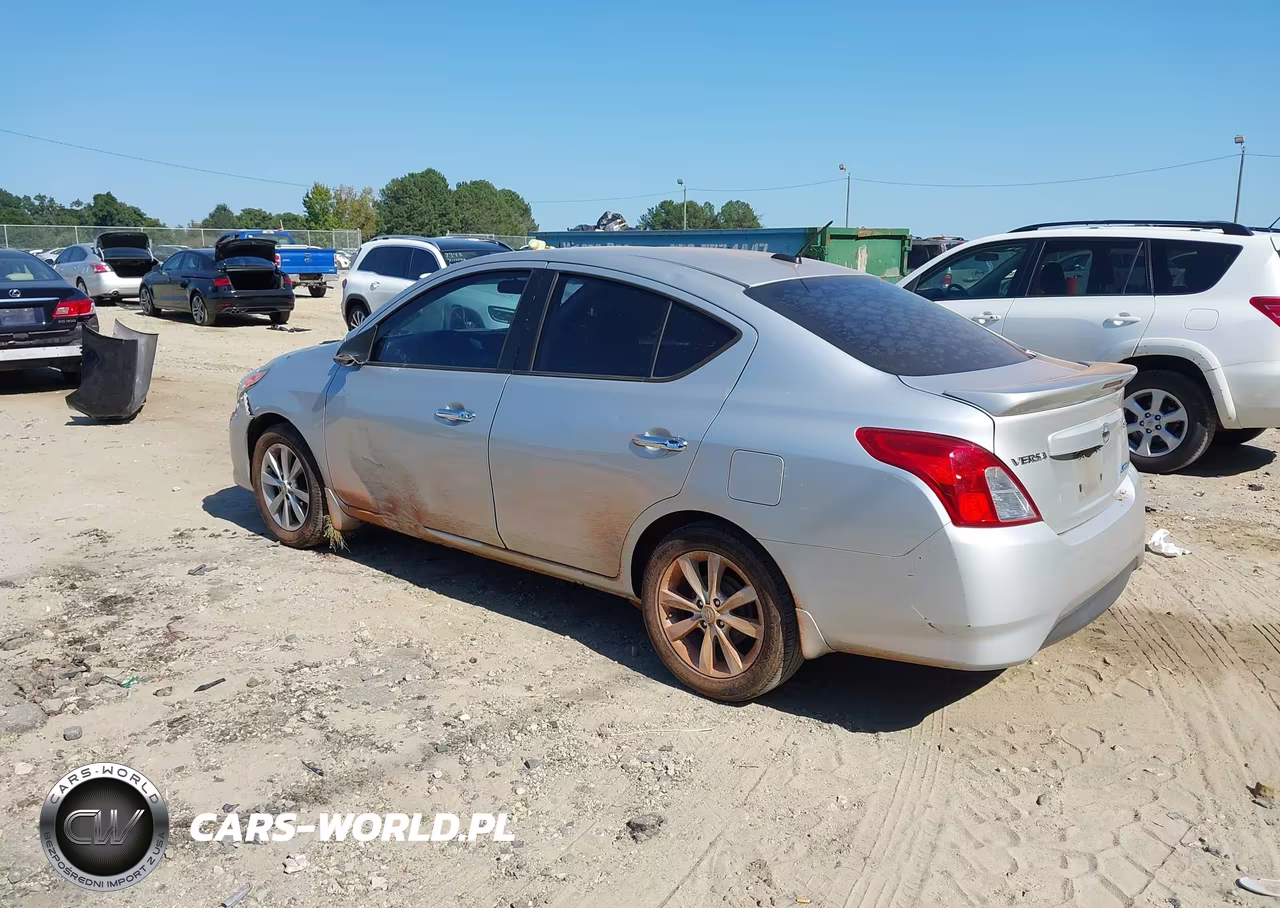 2015 Nissan Versa 1.6 Sl VIN:3N1CN7AP2FL919466 - 3
