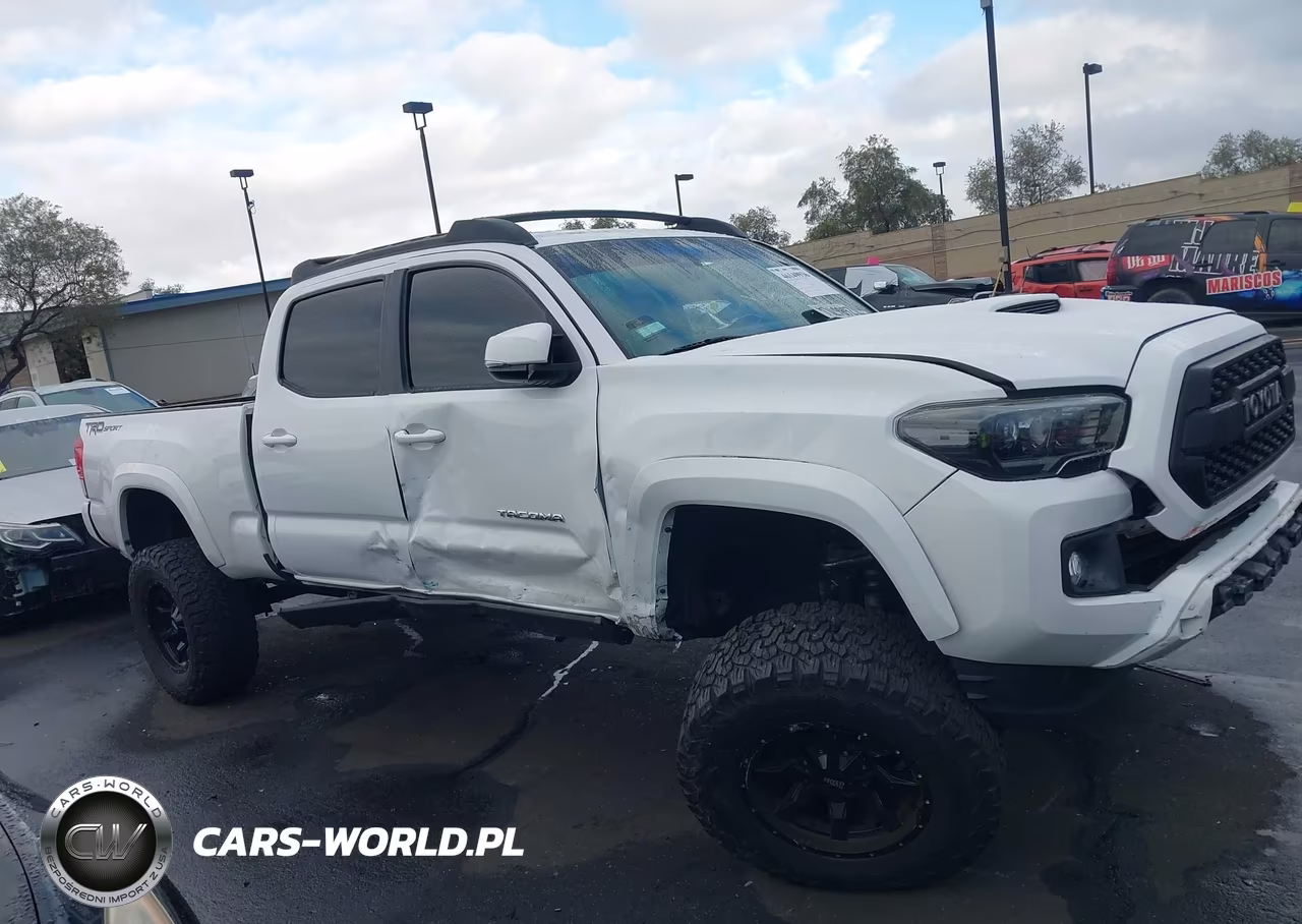 2018 Toyota Tacoma Trd Sport VIN:3TMBZ5DN8JM016317 - 13