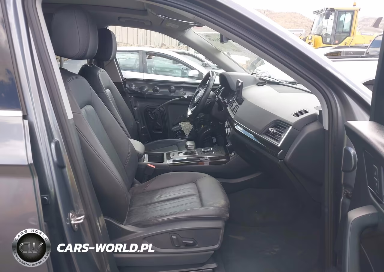 2020 Audi Q5 Premium 45 Tfsi Quattro S Tronic VIN:WA1ANAFY0L2039117 - 5
