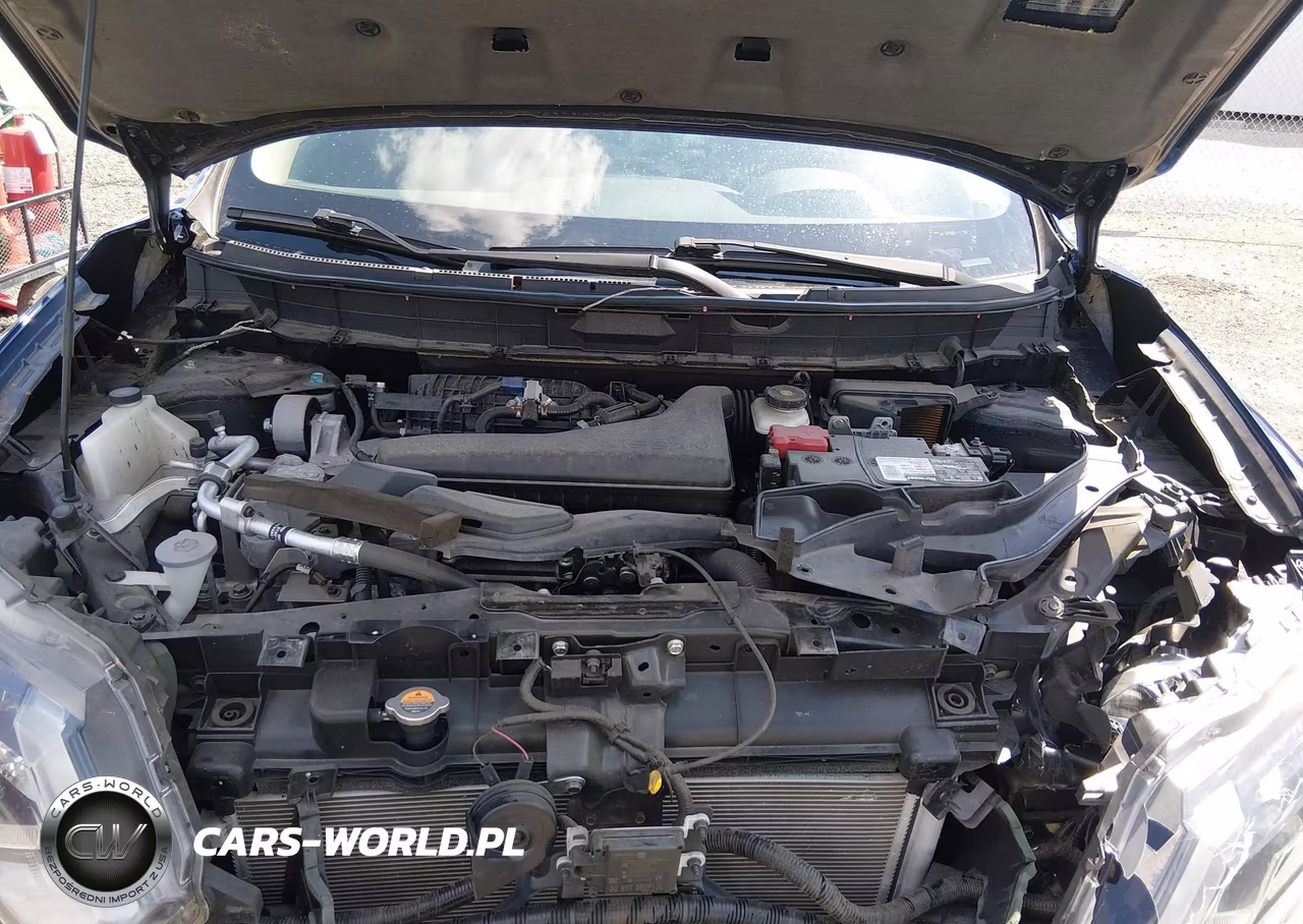 2019 Nissan Rogue S VIN:5N1AT2MT7KC717214 - 10