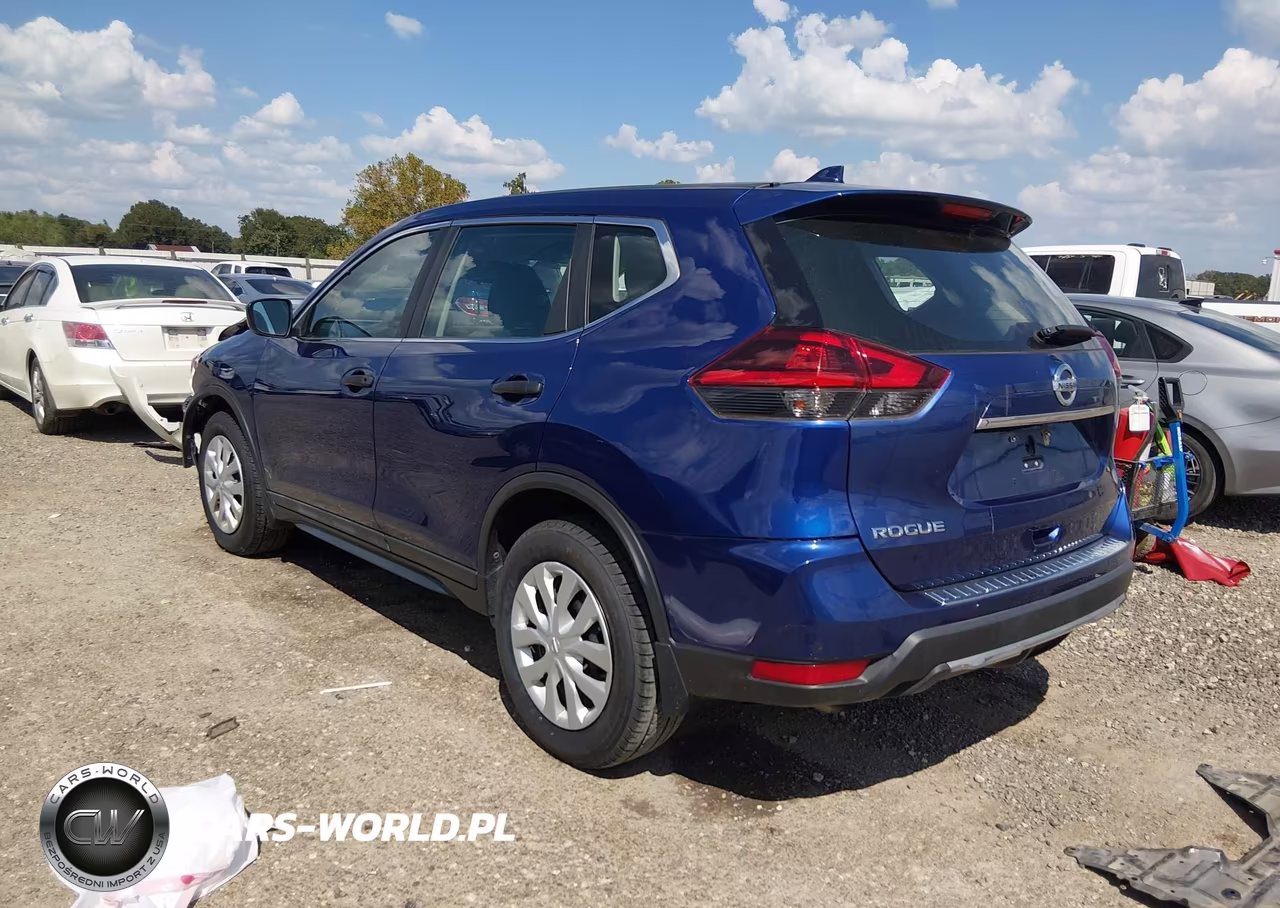 2019 Nissan Rogue S VIN:5N1AT2MT7KC717214 - 3