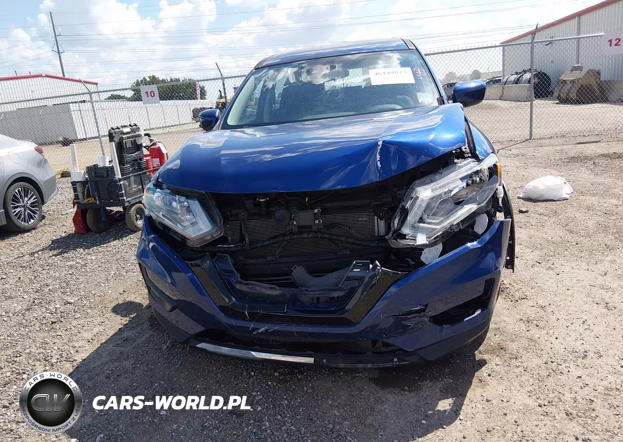 2019 Nissan Rogue S VIN:5N1AT2MT7KC717214 - 6
