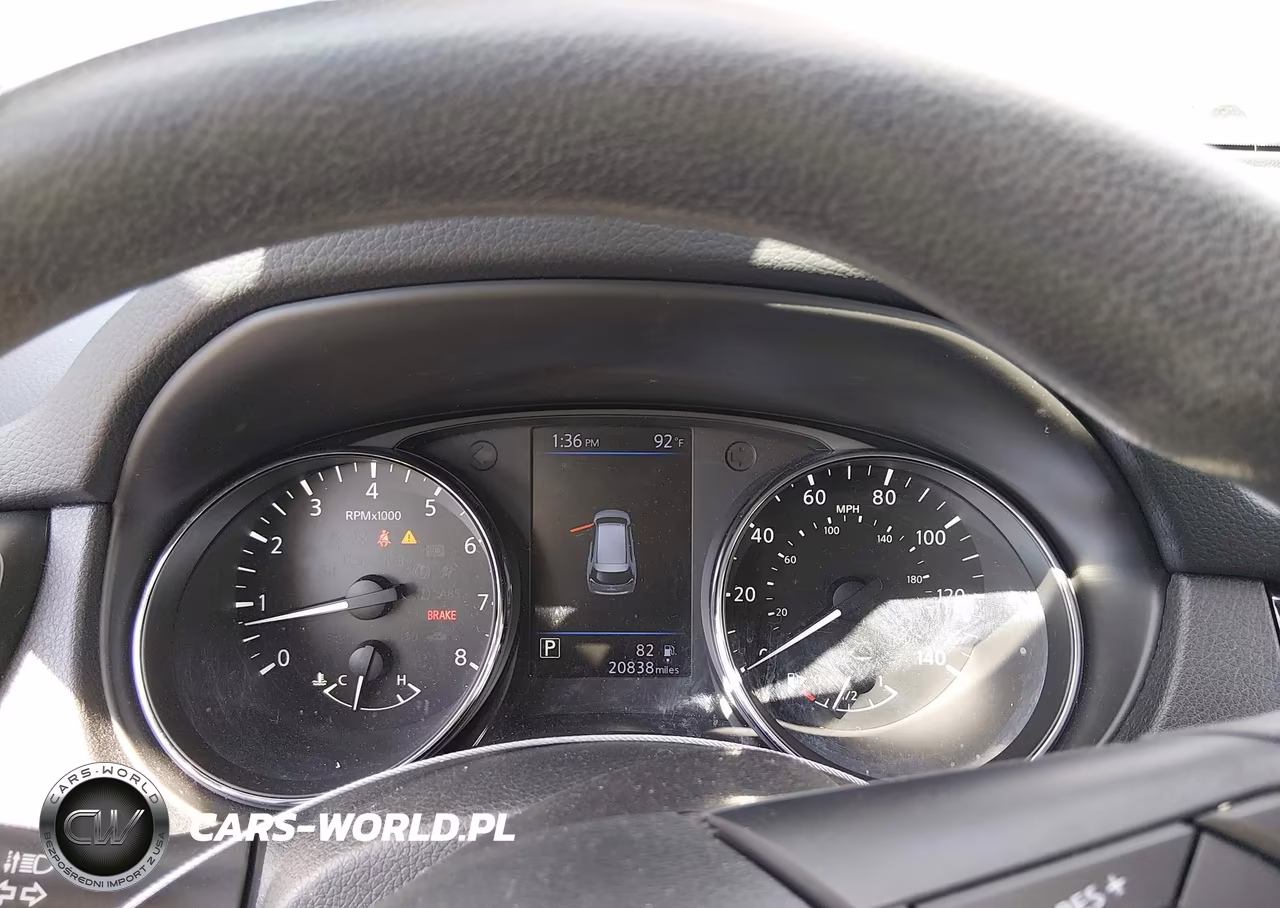 2019 Nissan Rogue S VIN:5N1AT2MT7KC717214 - 7