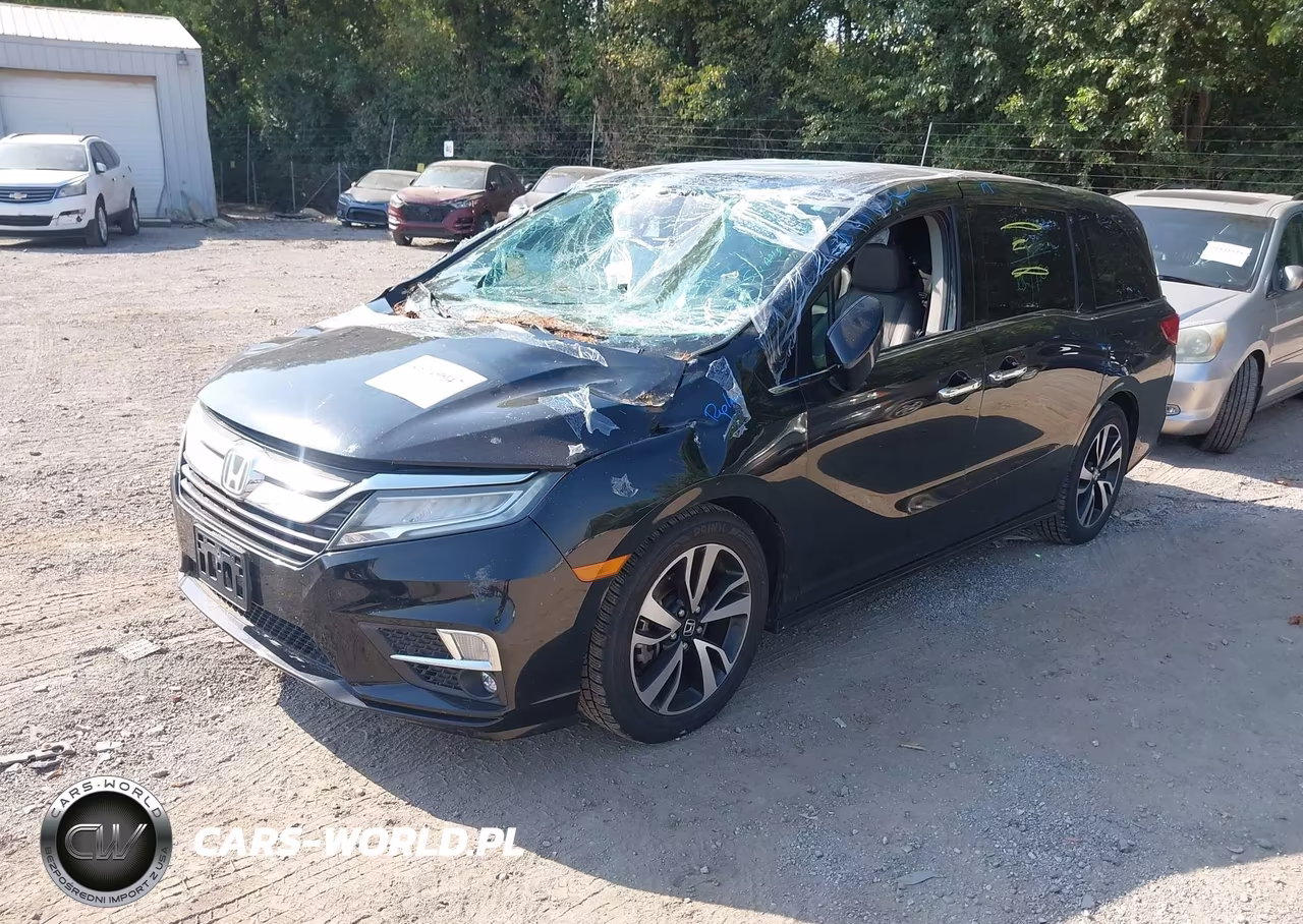 2018 Honda Odyssey Elite VIN:5FNRL6H94JB023112 - 2