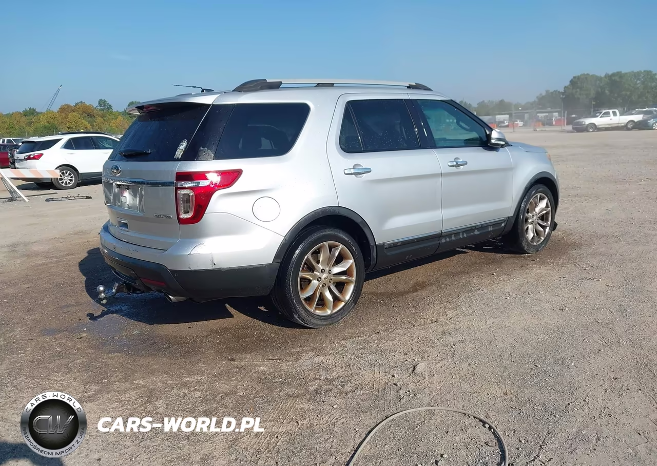 2014 Ford Explorer Limited VIN:1FM5K7F8XEGA47200 - 4