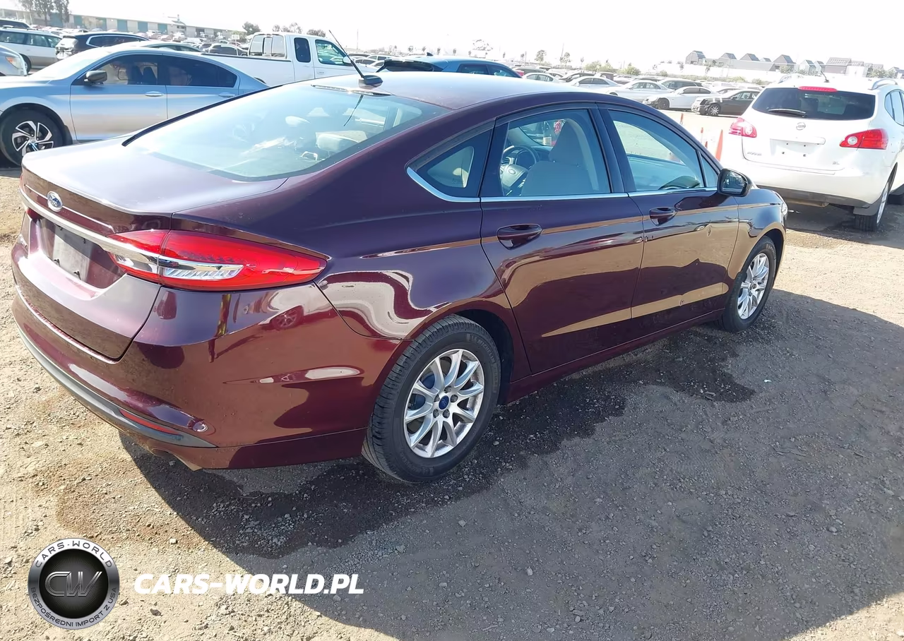 2017 Ford Fusion S VIN:3FA6P0G71HR284510 - 4