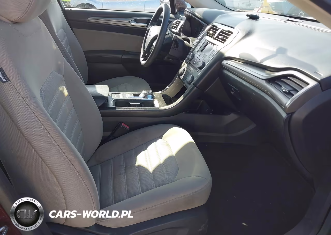 2017 Ford Fusion S VIN:3FA6P0G71HR284510 - 5