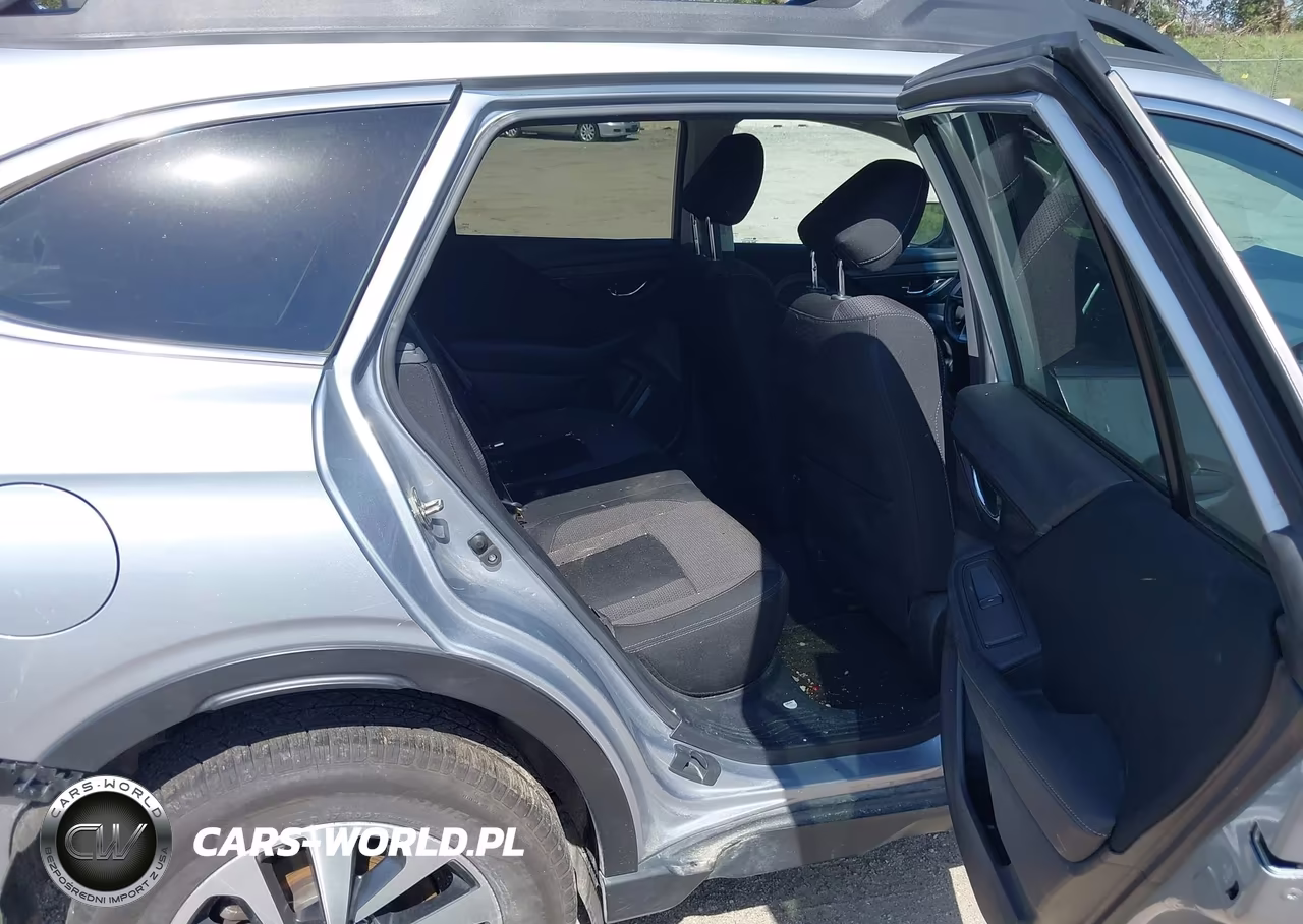 2020 Subaru Outback Premium VIN:4S4BTACC4L3227766 - 8