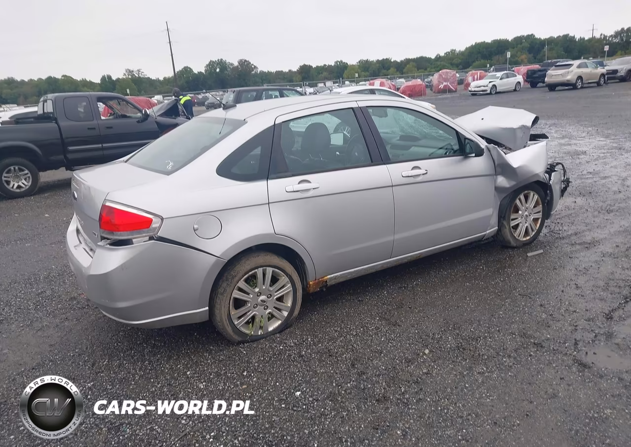 2011 Ford Focus Sel VIN:1FAHP3HN1BW200620 - 4