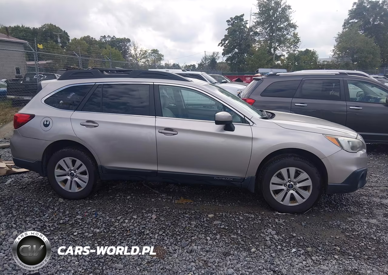 2016 Subaru Outback 2.5I Premium VIN:4S4BSACC2G3338826 - 13
