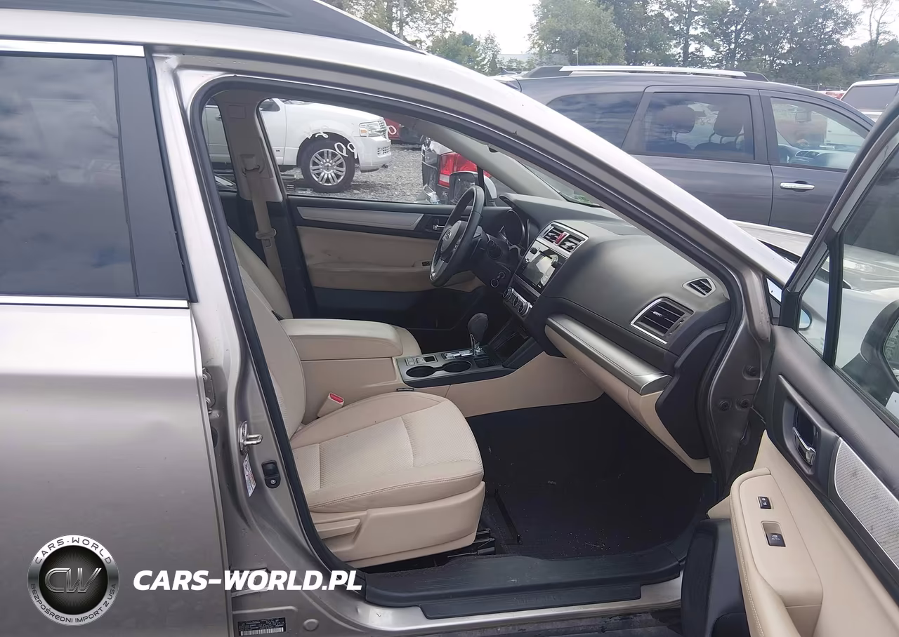 2016 Subaru Outback 2.5I Premium VIN:4S4BSACC2G3338826 - 5
