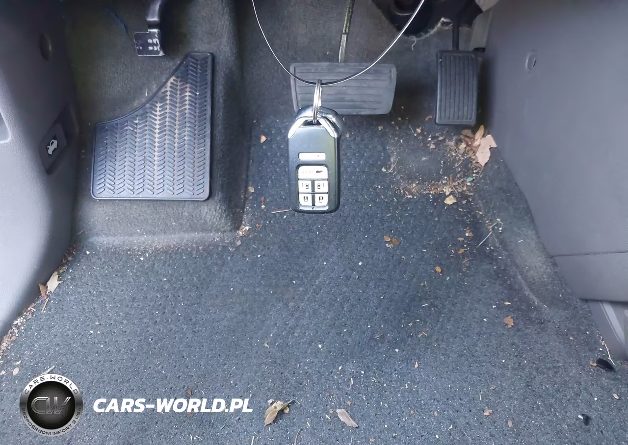 2016 Honda Odyssey Ex-L VIN:5FNRL5H6XGB079354 - 11