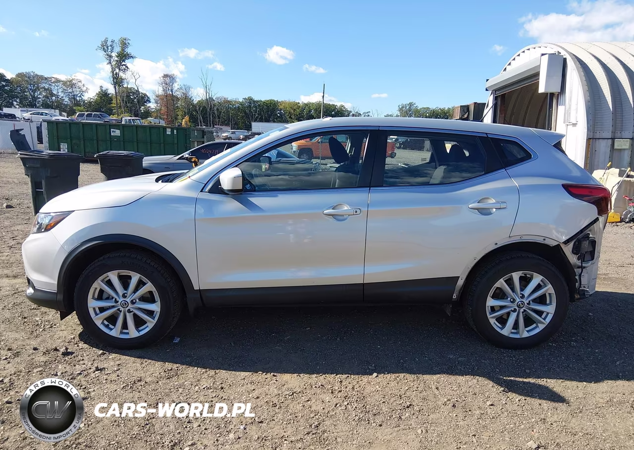 2019 Nissan Rogue Sport S VIN:JN1BJ1CR8KW319655 - 15