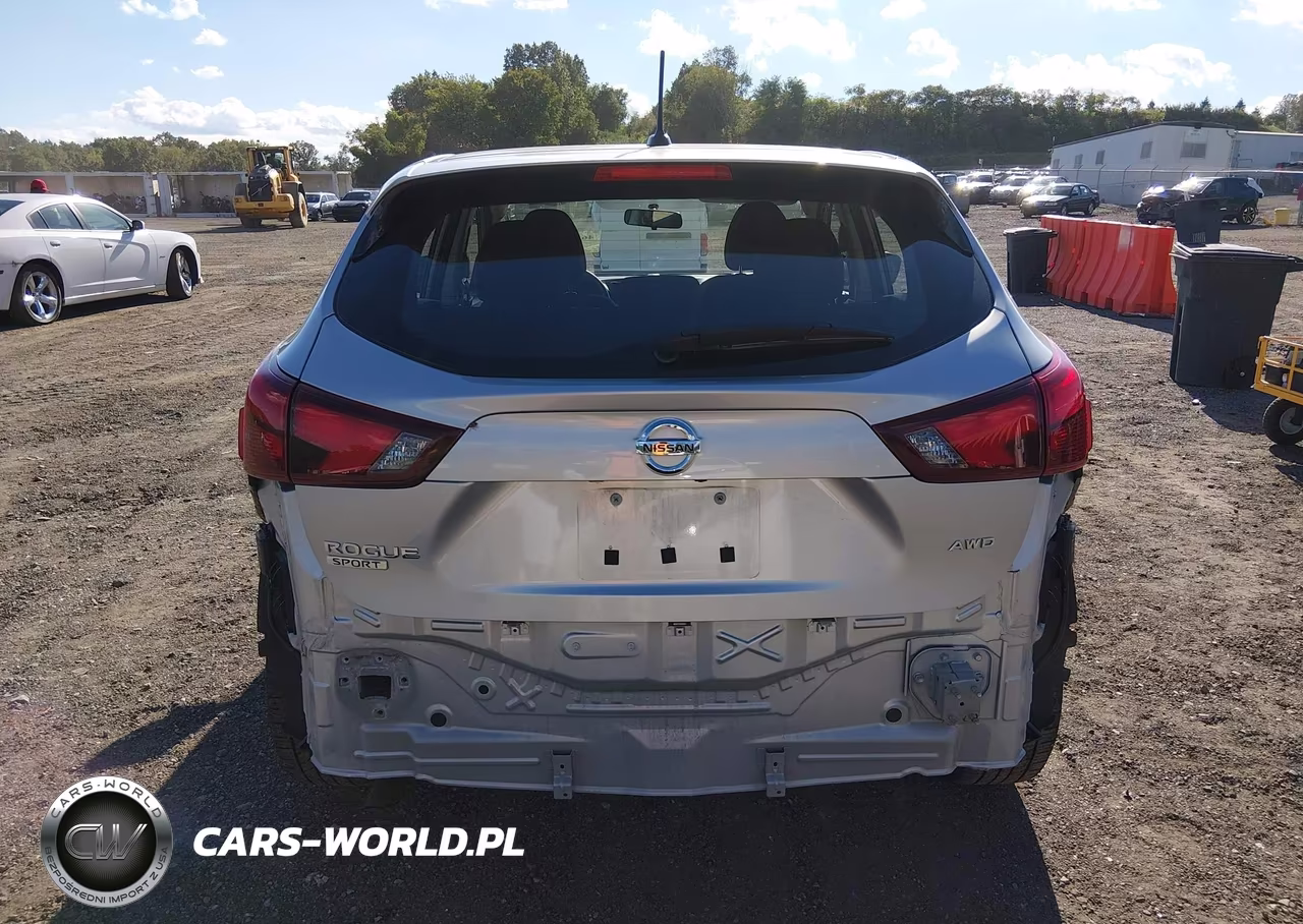 2019 Nissan Rogue Sport S VIN:JN1BJ1CR8KW319655 - 17