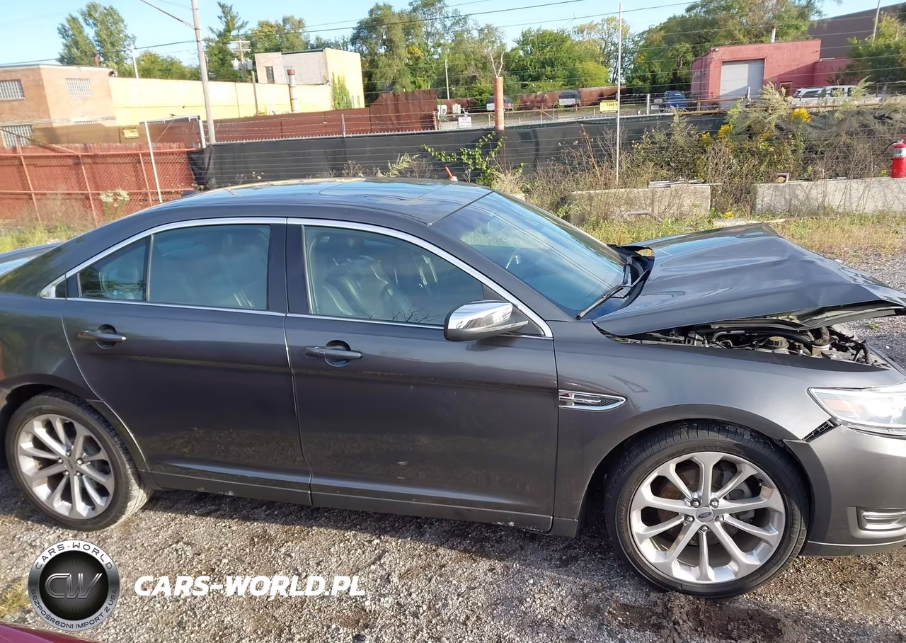 2018 Ford Taurus Limited VIN:1FAHP2J84JG128982 - 13