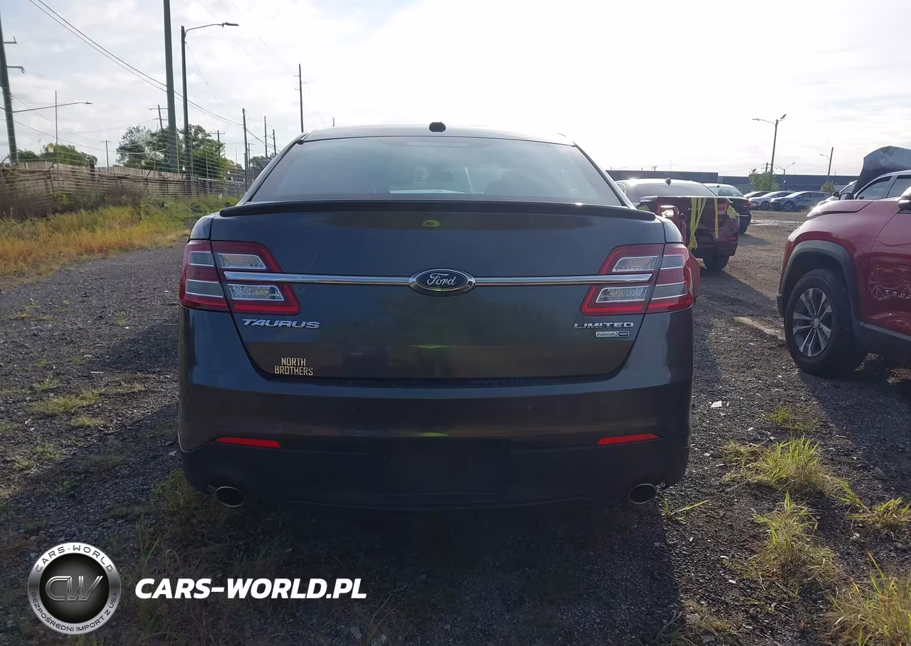 2018 Ford Taurus Limited VIN:1FAHP2J84JG128982 - 16