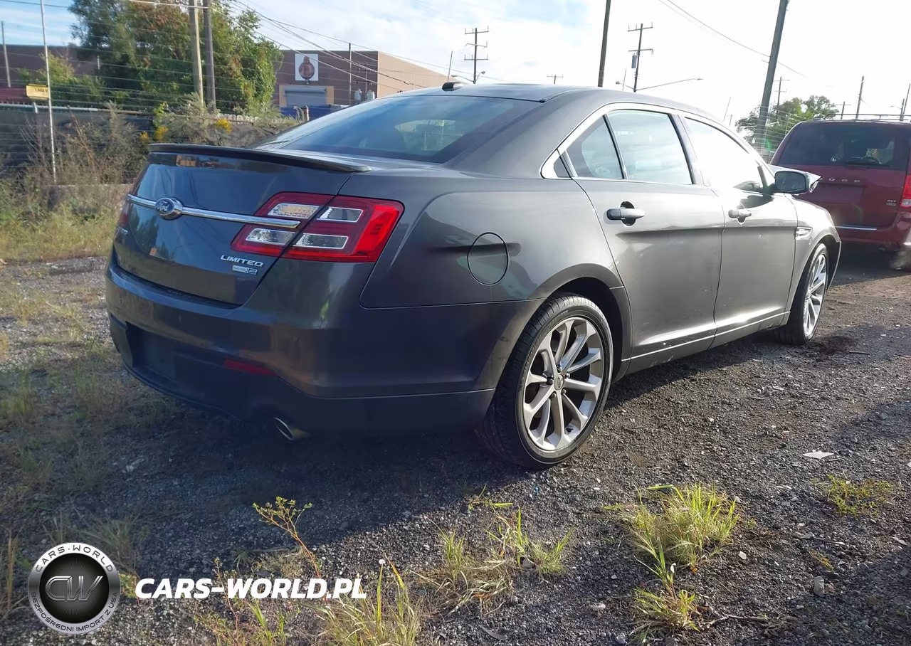 2018 Ford Taurus Limited VIN:1FAHP2J84JG128982 - 4