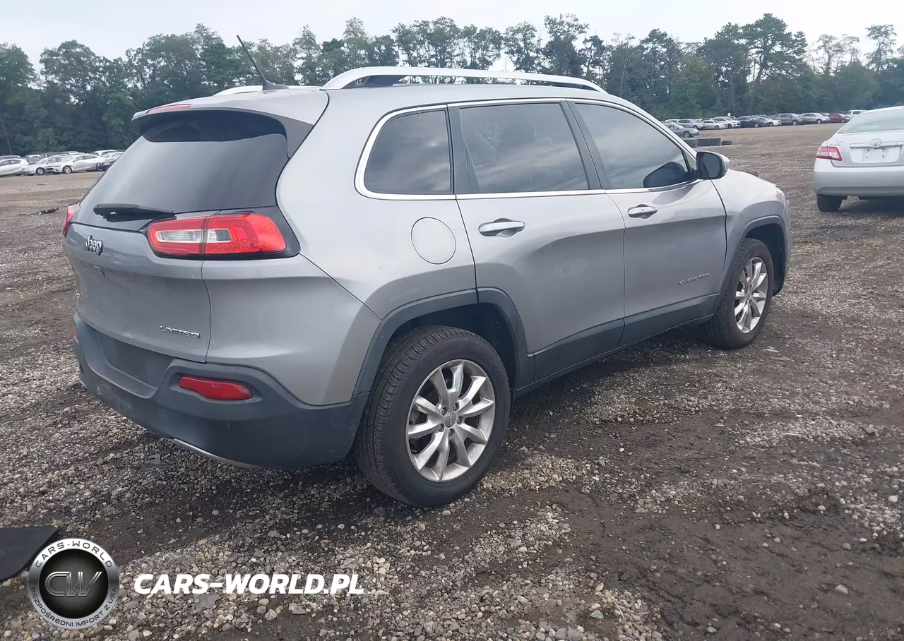 2015 Jeep Cherokee Limited VIN:1C4PJMDB3FW636531 - 4