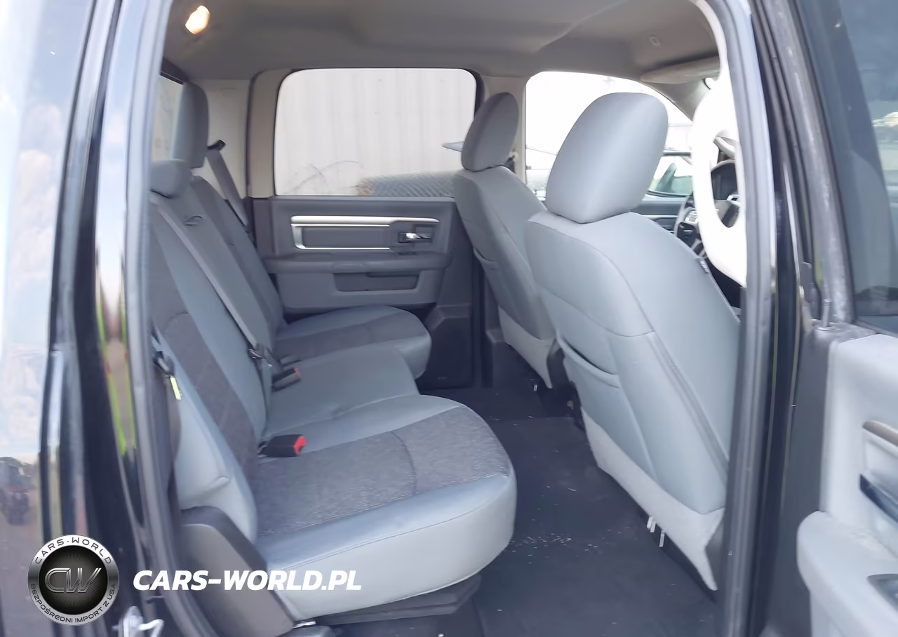 2019 Ram 1500 Classic Big Horn 4X4 6'4 Box VIN:1C6RR7TT3KS696315 - 8