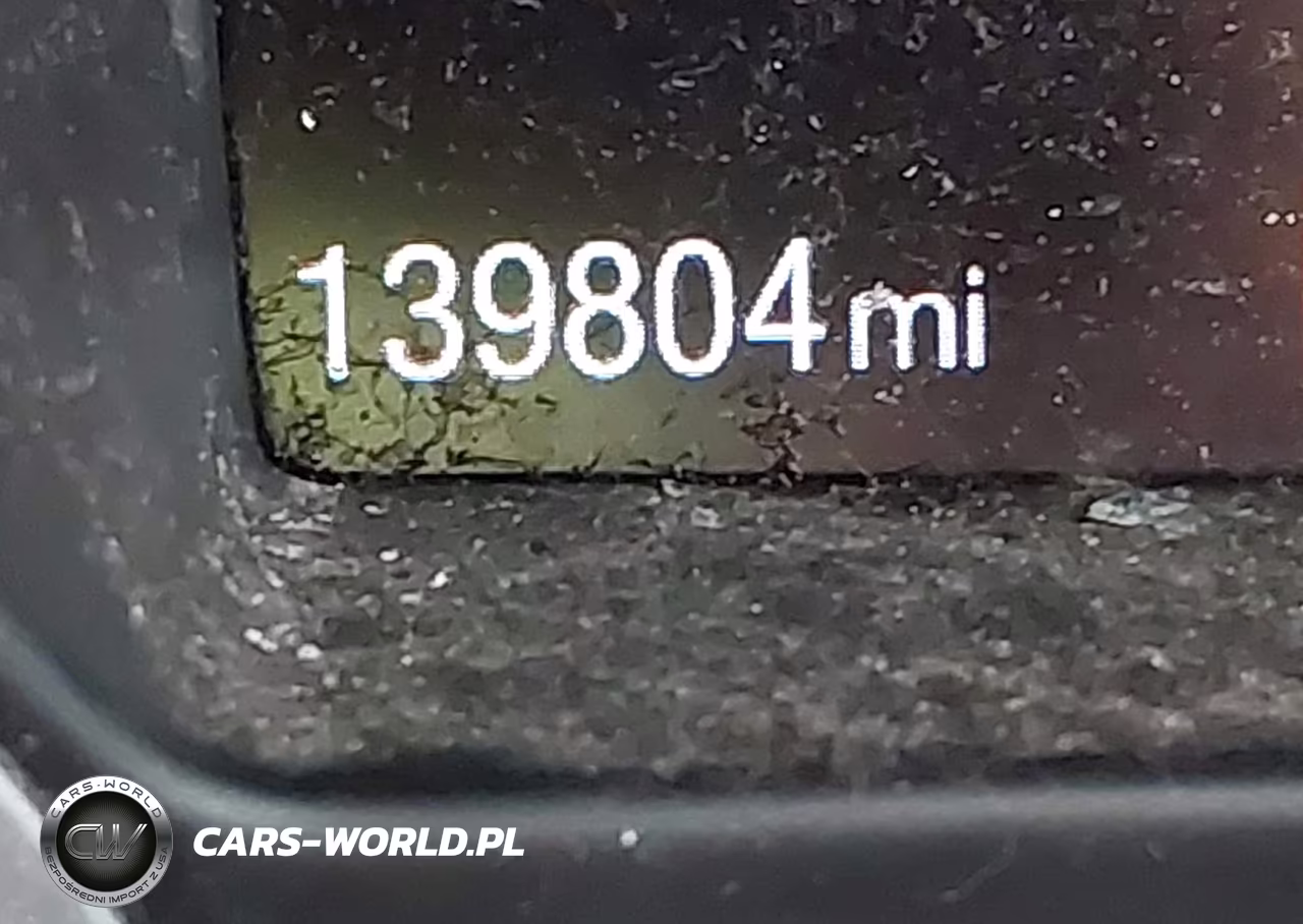 2015 Ford Focus Se VIN:1FADP3K22FL370439 - 15