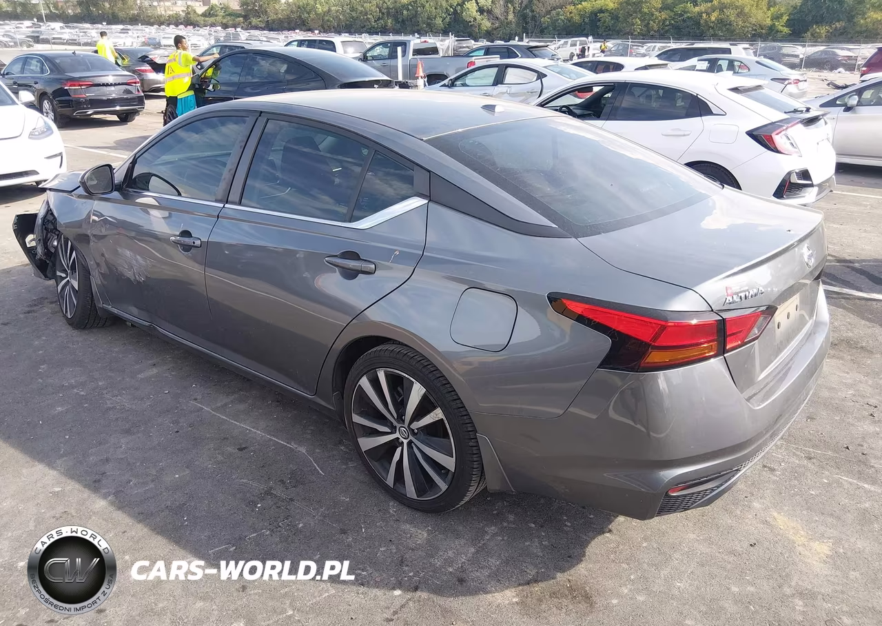 2019 Nissan Altima 2.5 Sr VIN:1N4BL4CVXKC136822 - 3
