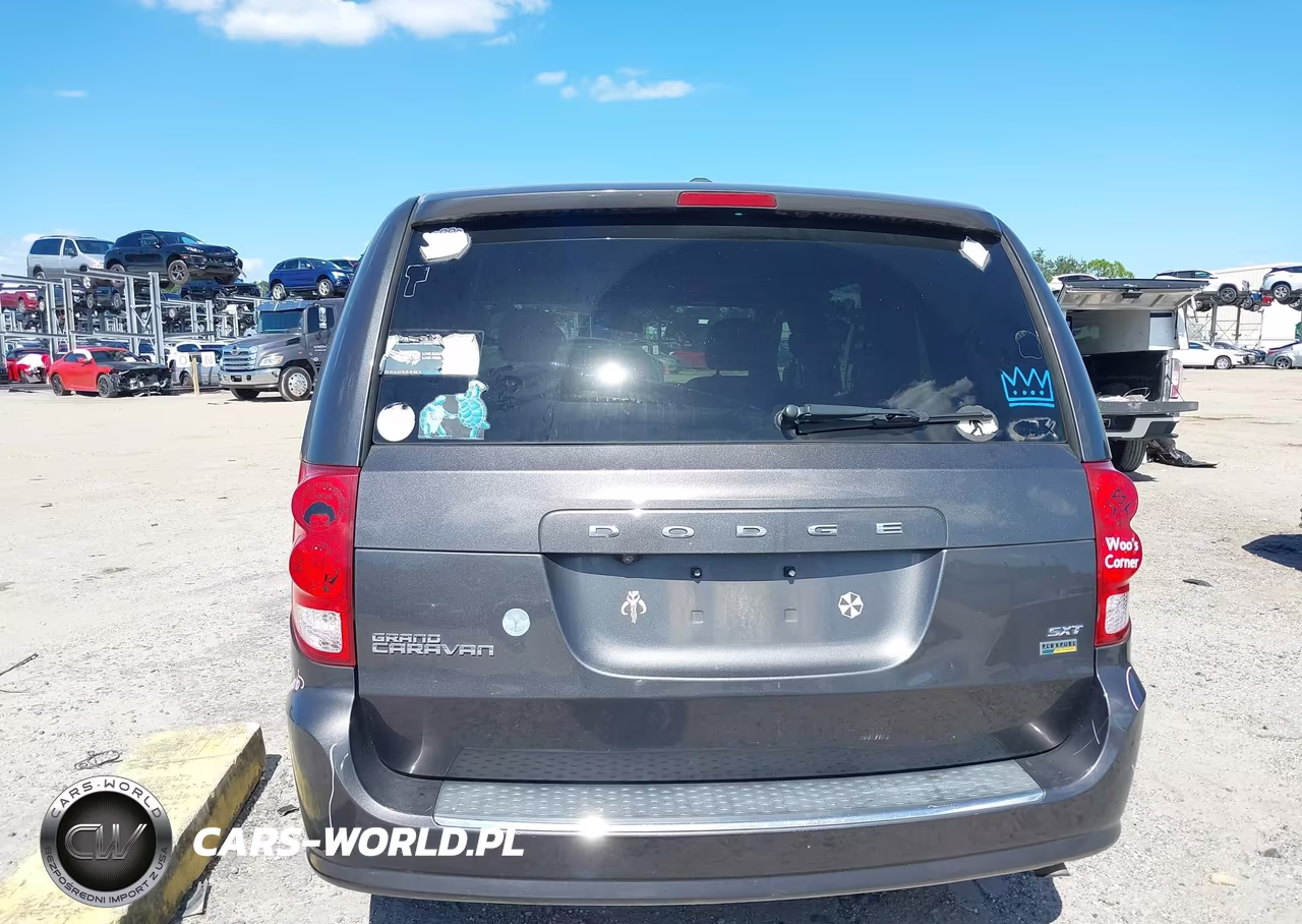 2019 Dodge Grand Caravan Sxt VIN:2C4RDGCG8KR619564 - 17