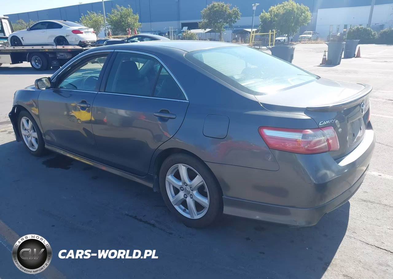 2007 Toyota Camry Se V6 VIN:4T1BK46K77U516843 - 3