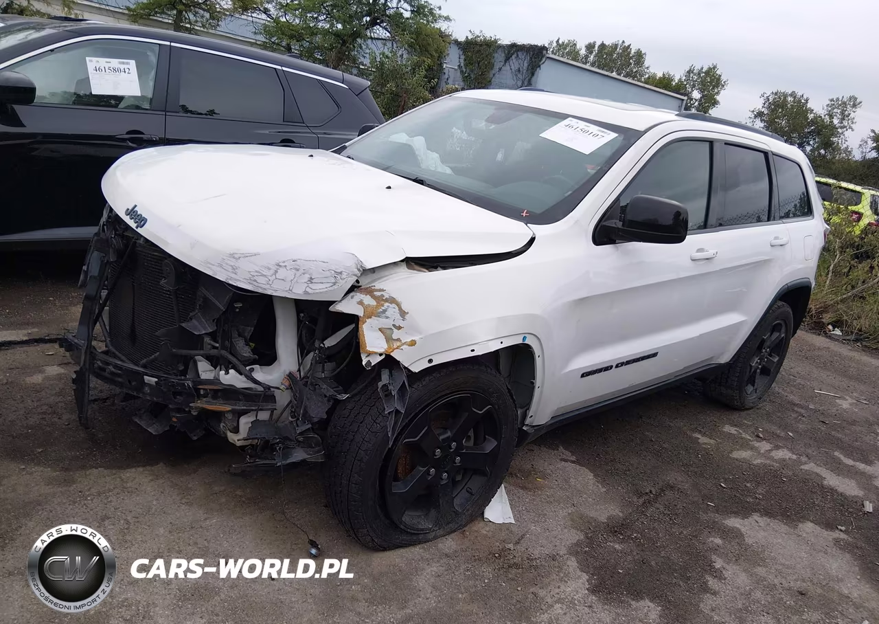 2020 Jeep Grand Cherokee Upland 4X4 VIN:1C4RJFAG6LC115689 - 2