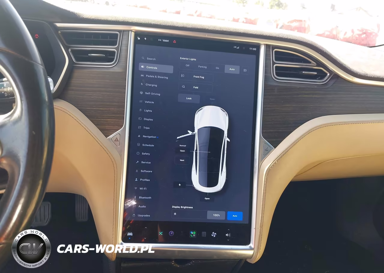2015 Tesla Model S 70D-85D-P85D VIN:5YJSA1H27FF084555 - 19