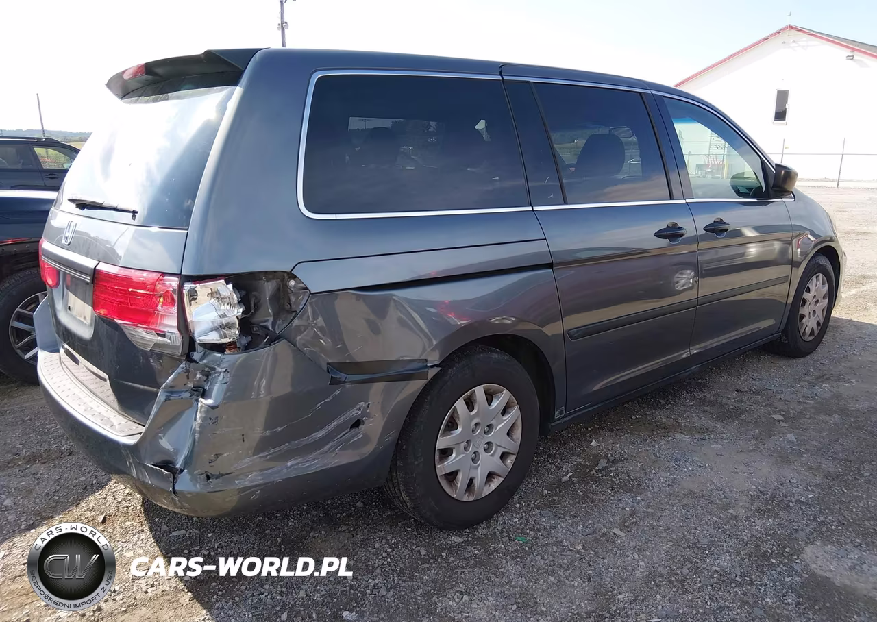 2010 Honda Odyssey Lx VIN:5FNRL3H20AB095328 - 4