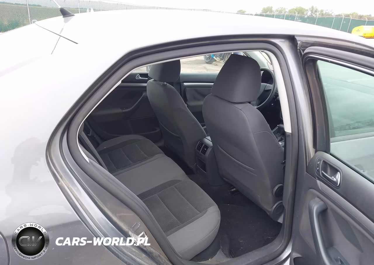 2009 Volkswagen Jetta S VIN:3VWJM71K49M130694 - 8
