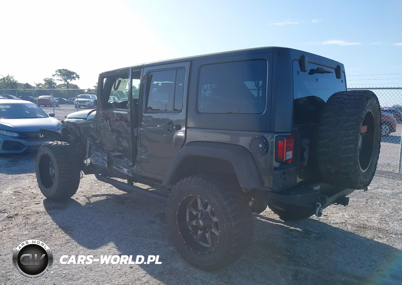 2017 Jeep Wrangler Unlimited Sport 4X4 VIN:1C4HJWDG4HL572127 - 3