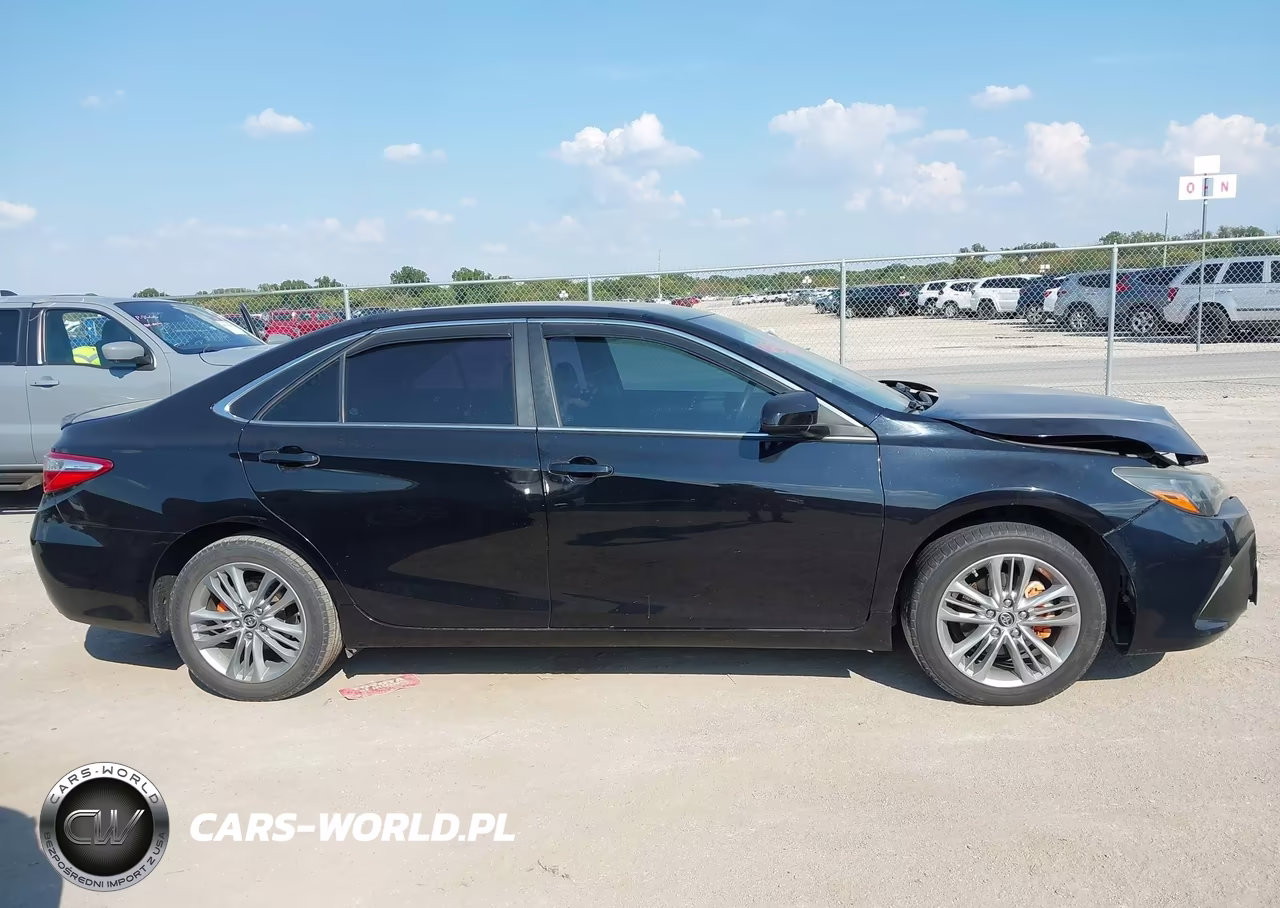 2016 Toyota Camry Se VIN:4T1BF1FK6GU164664 - 13