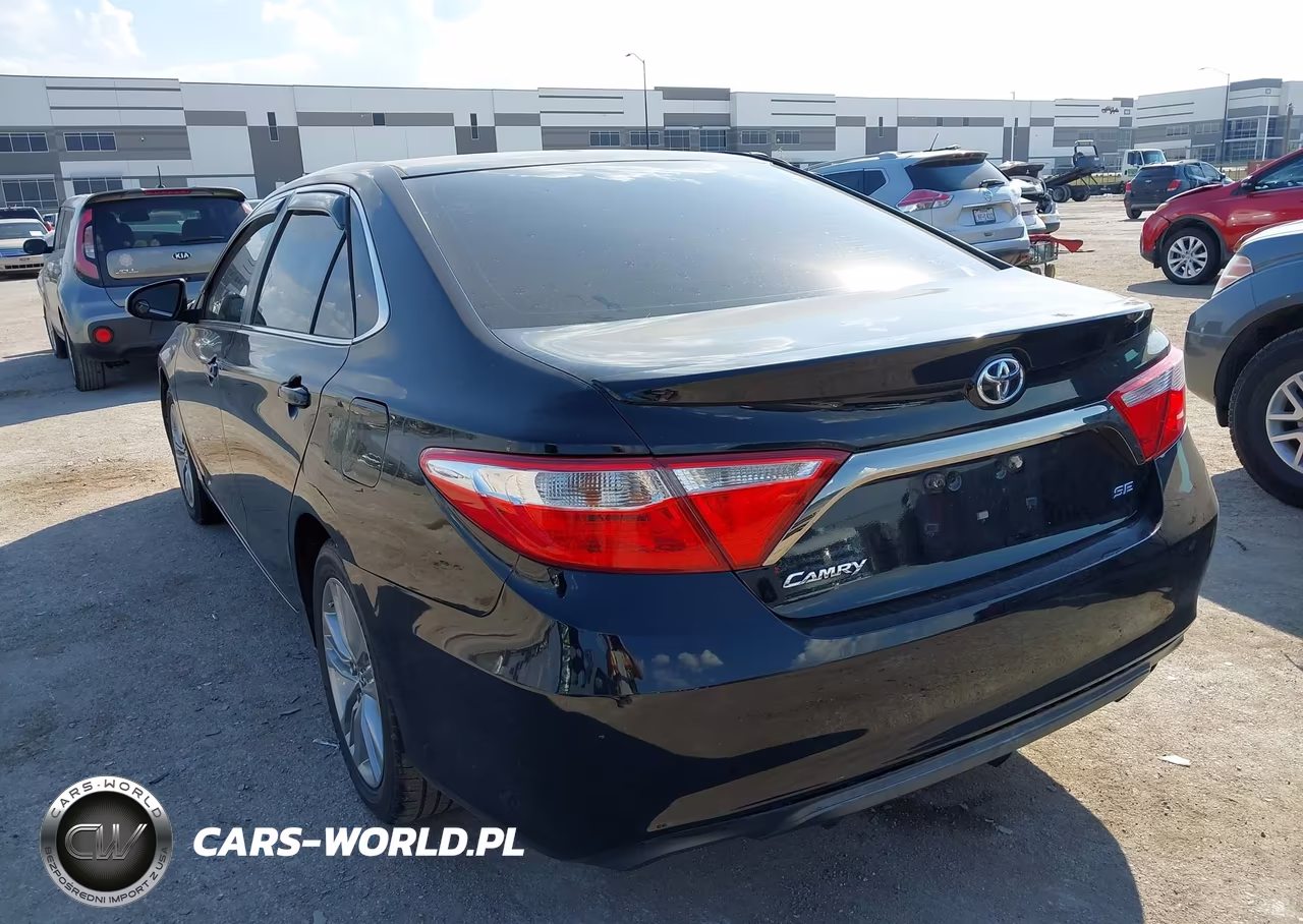 2016 Toyota Camry Se VIN:4T1BF1FK6GU164664 - 3